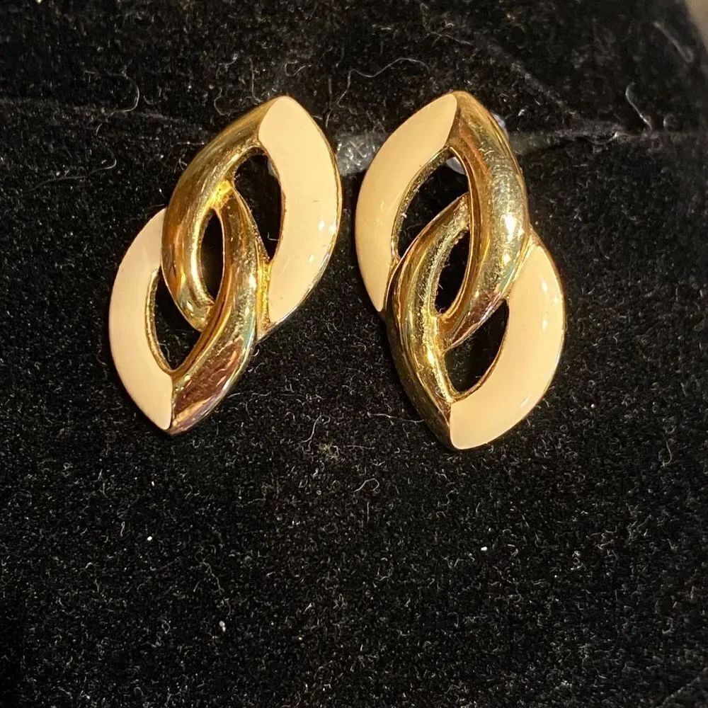 Trifari Enamel Gold Post Earrings